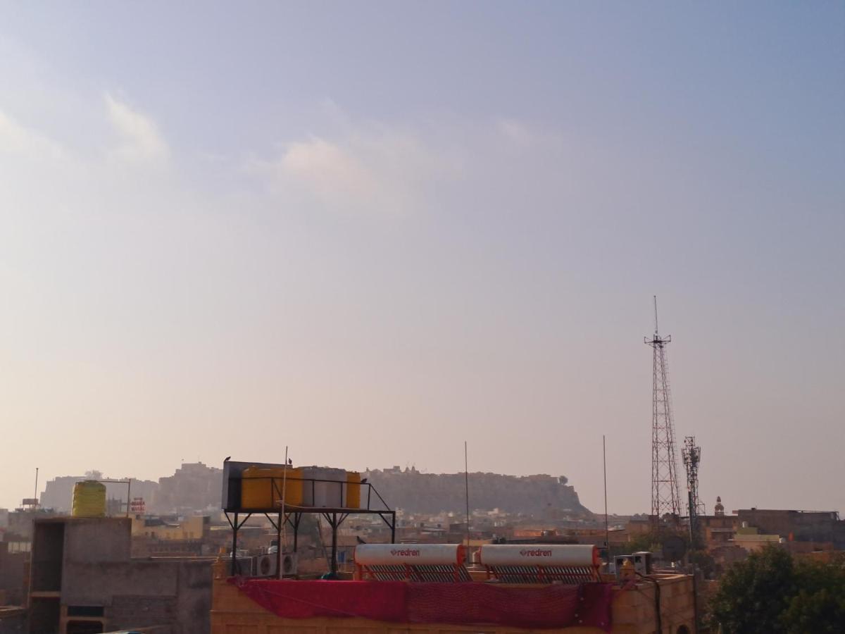 Bob Cafe & Guest House Jaisalmer Exterior photo